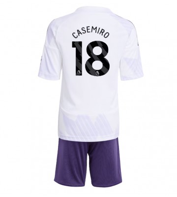 Manchester United Casemiro #18 Bortaställ Barn 2025-26 Kortärmad (+ Korta byxor)